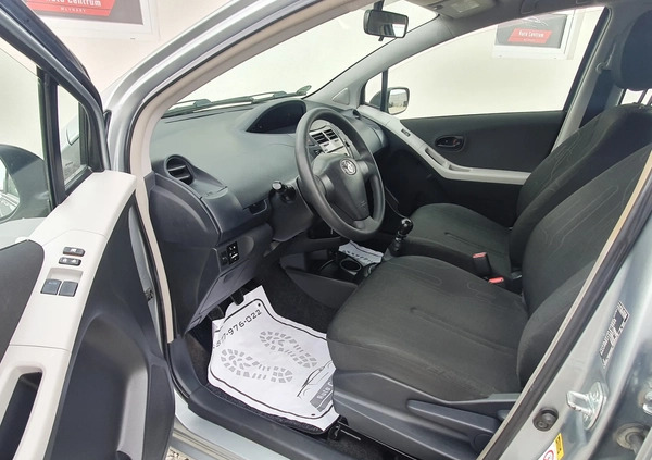 Toyota Yaris cena 24700 przebieg: 90000, rok produkcji 2009 z Wasilków małe 301